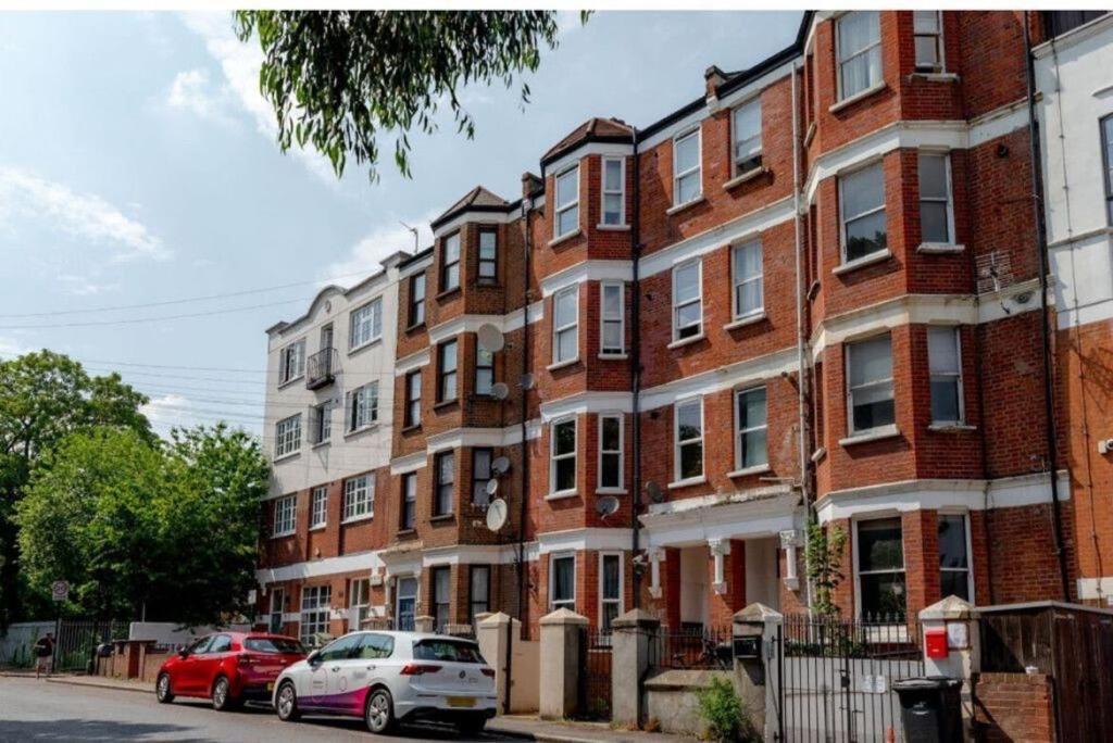 Stylish 2 Bedrooms Flat Sleeps 6 & Garden London Zone 2 Cls Central Екстериор снимка